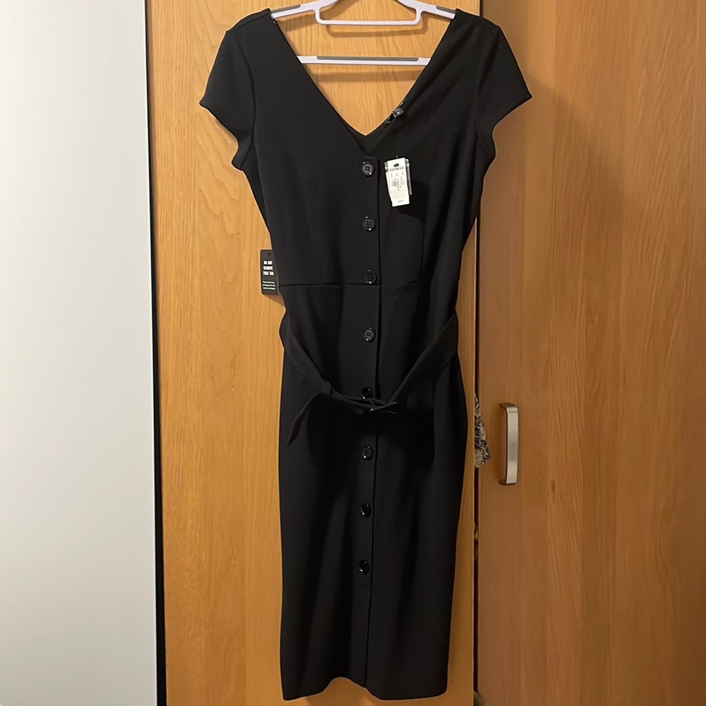 Black Express dress with belt and side zipper